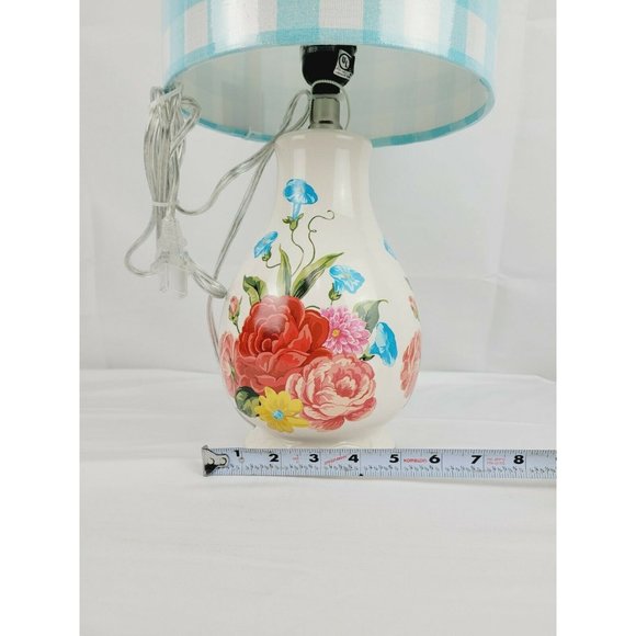 The Pioneer Woman Sweet Rose Table Lamp Blue Gingham Shade plaid Flowers NEW - Picture 5 of 7
